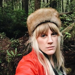 Meet your Posher, Berit